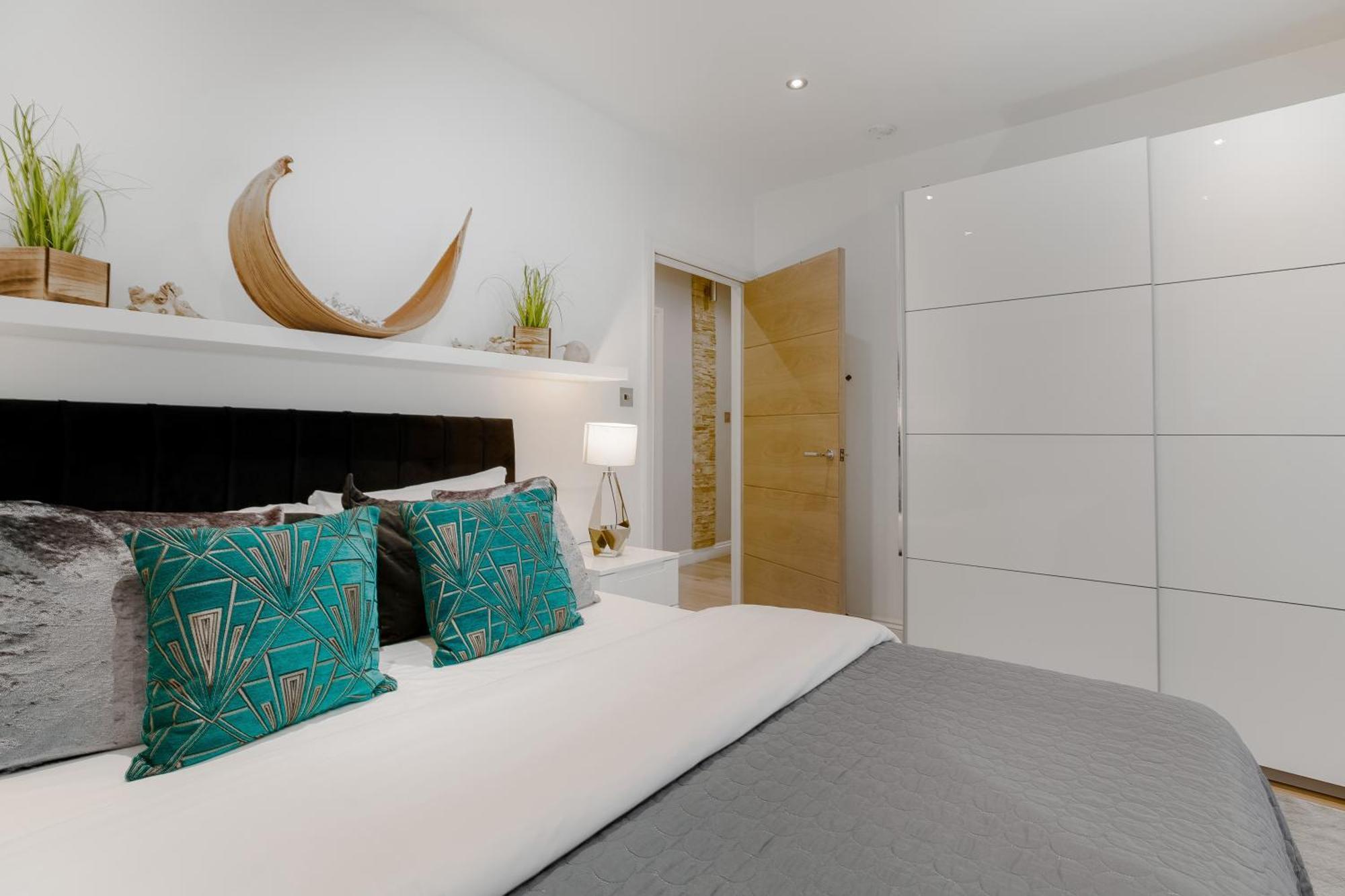 Cool Covent Garden Theatre Design Hub For Families Friends Couples Apartment Londra Exterior foto